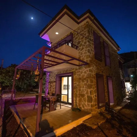 Butik Mor Salkim Evleri Holiday home *