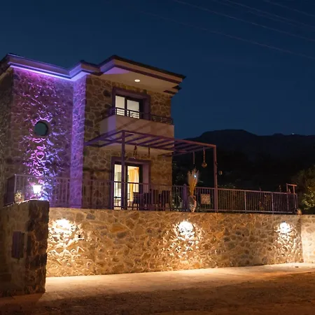 Holiday home Butik Mor Salkim Evleri Datca